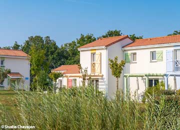 Location - Louer Charente-Maritime / Vendee Talmont Saint Hilaire Le Village de la Mer